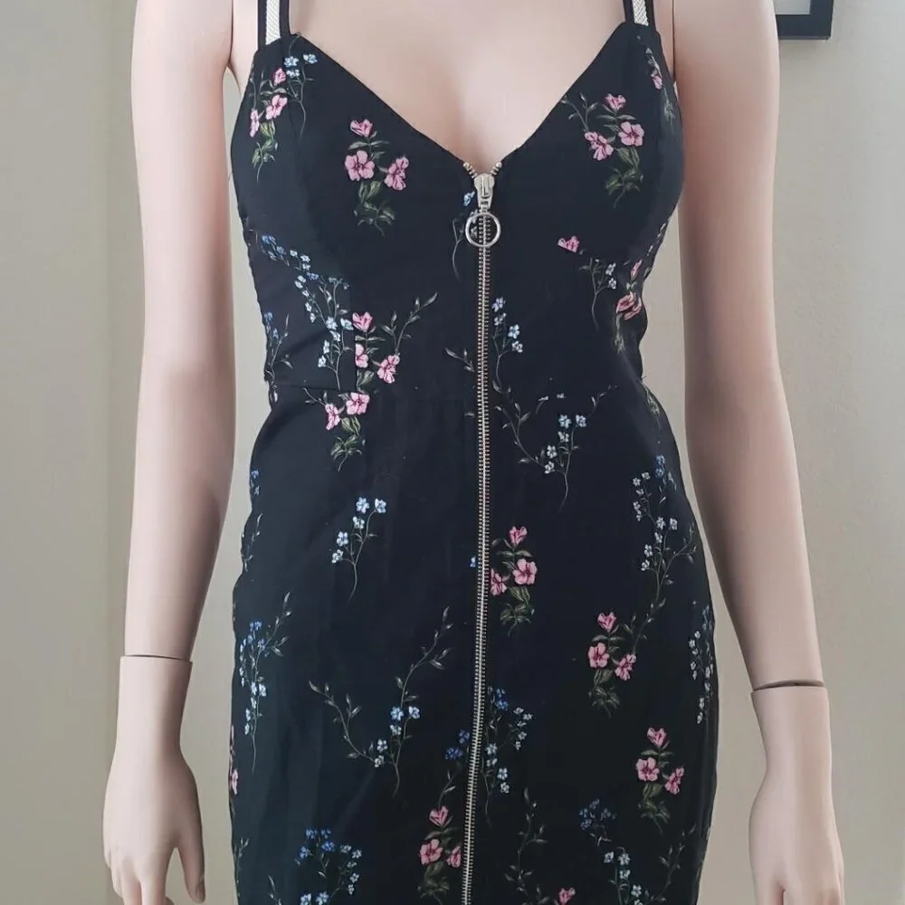 Mini Dress - Picture 2 of 5